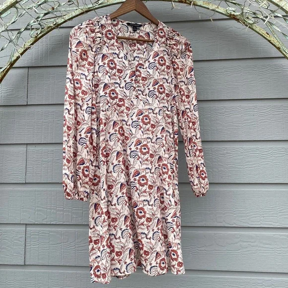 Banana Republic Dress Bohemian Floral Peasant Sleeves, V Neck, Pullover easy - Picture 2 of 8